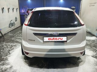 2008 Ford Focus II Рестайлинг, белый, 505000 рублей, вид 2