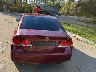 2008 Honda Civic VIII, красный, 350000 рублей, вид 4