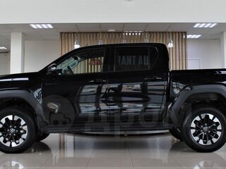 2025 Toyota Hilux IX, чёрный, 7385000 рублей, вид 2