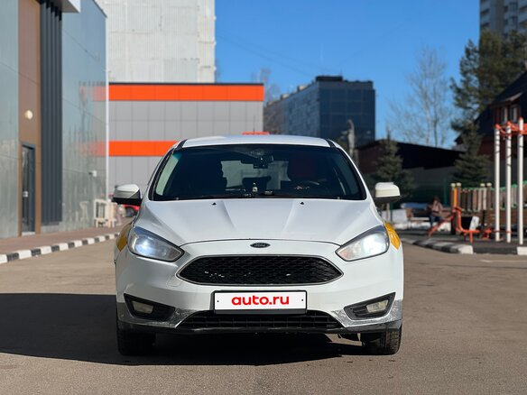 2018 Ford Focus III Рестайлинг, белый, 700000 рублей