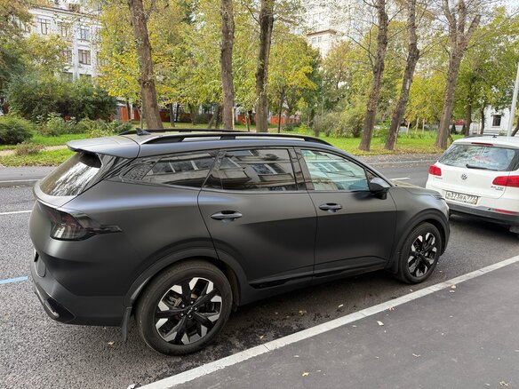 2023 Kia Sportage V, чёрный, 3700000 рублей