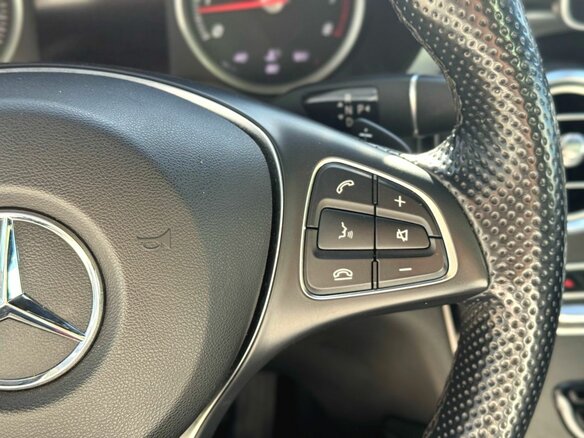 2018 Mercedes-Benz GLC 300 I (X253), чёрный, 3240000 рублей - вид 18