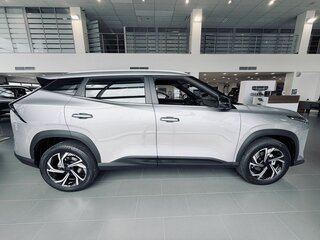 2026 Geely Cityray, серебристый, 3344990 рублей, вид 3