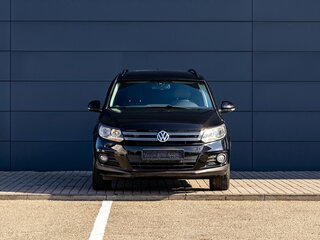 2016 Volkswagen Tiguan I Рестайлинг, чёрный, 1495000 рублей, вид 2