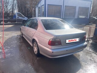 2001 BMW 5 серии 525i IV (E39) Рестайлинг, серебристый, 700000 рублей, вид 5
