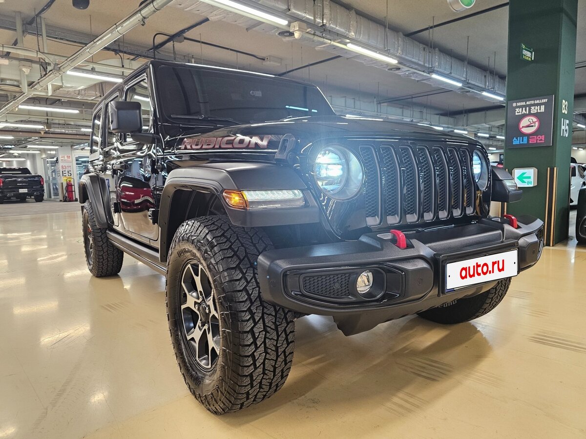 Открыть фотографии: Jeep Wrangler IV (JL)