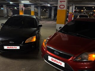 2009 Ford Focus II Рестайлинг, оранжевый, 450000 рублей, вид 4