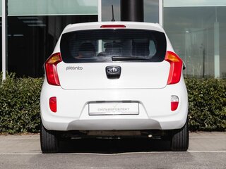 2011 Kia Picanto II, белый, 720000 рублей, вид 4