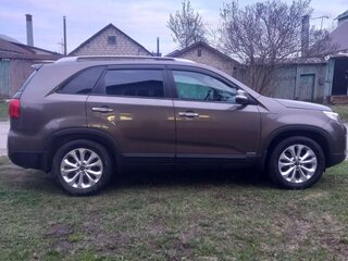 2017 Kia Sorento II Рестайлинг, бежевый, 2150000 рублей, вид 5