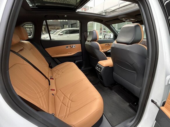 2026 Geely EX5 Гибрид EM-i, белый, 3974990 рублей - вид 20