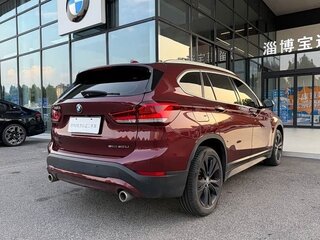 2021 BMW X1 Long 20Li sDrive II (F48) Рестайлинг, красный, 1543000 рублей, вид 3
