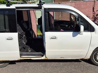2004 Honda Mobilio Spike I, белый, 360000 рублей, вид 2