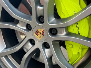 2020 Porsche Cayenne E-Hybrid III, чёрный, 8700000 рублей, вид 1