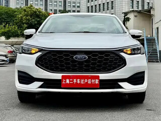 2021 Ford Escort VI Рестайлинг 2, белый, 890010 рублей, вид 2
