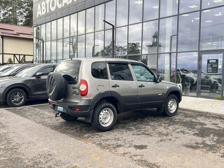 2017 Chevrolet Niva I Рестайлинг, коричневый, 732000 рублей, вид 5