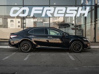 2018 Toyota Camry VIII (XV70), чёрный, 2790000 рублей, вид 5