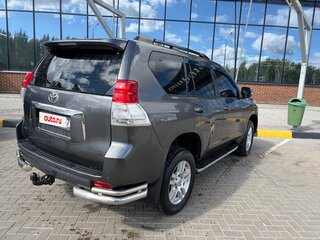 2012 Toyota Land Cruiser Prado 150 Series, серый, 3069000 рублей, вид 4
