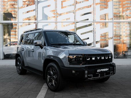 Jetour Traveller