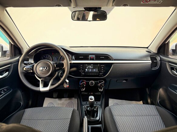 2020 Kia Rio IV, белый, 1164900 рублей - вид 9