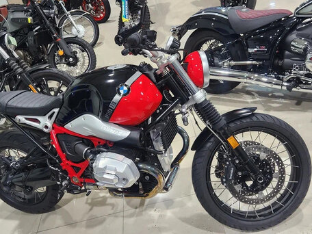2022 BMW R Nine T Scrambler, красный, 1500000 рублей, вид 1