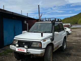 1997 Suzuki Escudo I, белый, 450000 рублей, вид 1