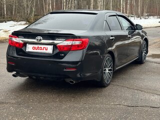 2013 Toyota Camry VII (XV50), чёрный, 1700000 рублей, вид 5
