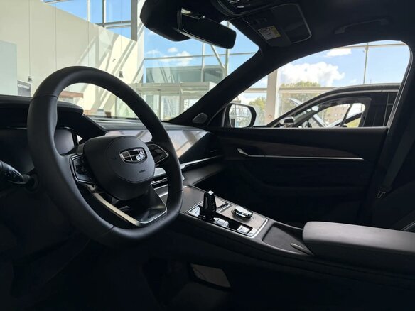 2026 Geely Monjaro I, чёрный, 4954990 рублей - вид 8