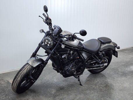 2023 Honda CMX 1100 Rebel, серый, 979000 рублей, вид 4