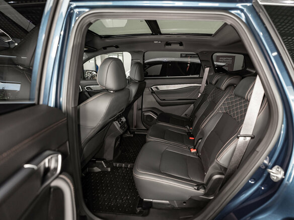 2026 Geely Okavango I Рестайлинг, синий - вид 11
