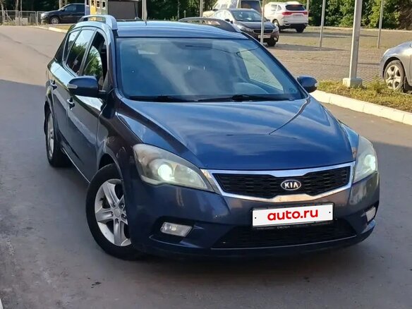 2011 Kia Ceed I Рестайлинг, синий, 590000 рублей - вид 1