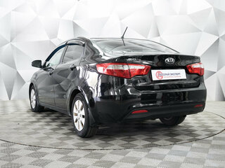2013 Kia Rio 5-speed III, чёрный, 865000 рублей, вид 3