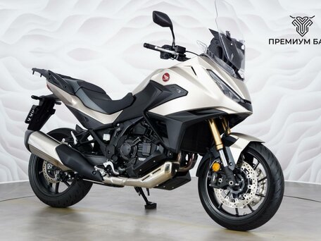 2026 Honda NT1100, золотистый, 2199000 рублей, вид 5