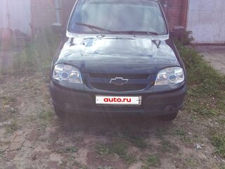 2010 Chevrolet Niva I Рестайлинг, чёрный, 390000 рублей, вид 1