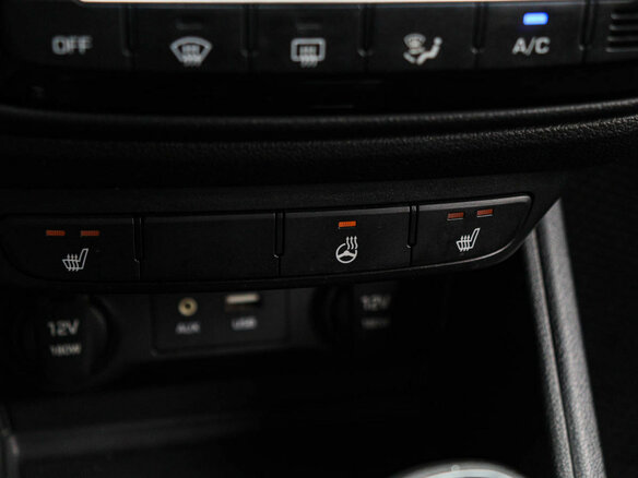 2018 Hyundai Solaris II, чёрный - вид 17