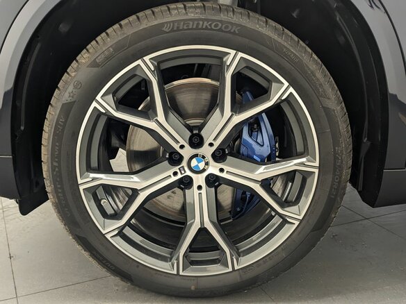 2025 BMW X5 40i IV (G05/G18) Рестайлинг, чёрный - вид 6