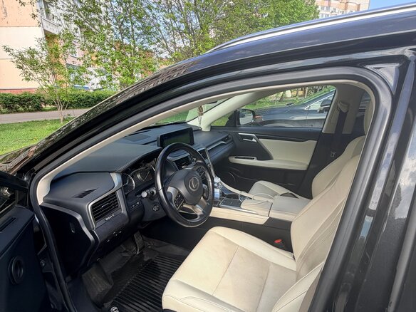 2021 Lexus RX 300 IV Рестайлинг, чёрный, 5850000 рублей - вид 12