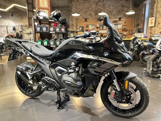2025 BMW R 1300 RS, чёрный, 2390000 рублей, вид 3