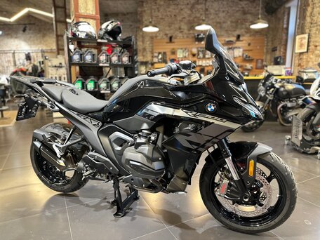 2025 BMW R 1300 RS, чёрный, 2390000 рублей, вид 3