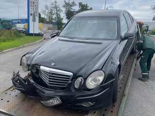 2006 Mercedes-Benz E-Класс 200 III (W211, S211) Рестайлинг, чёрный, 500000 рублей, вид 3