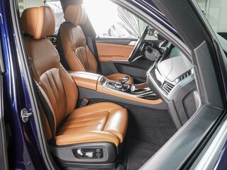 2021 BMW X7 40i I (G07), синий, 6499000 рублей, вид 3