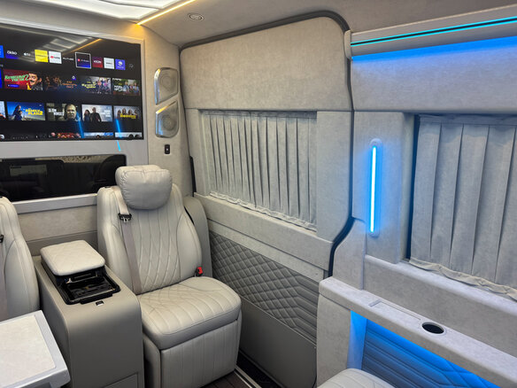 2026 Mercedes-Benz Sprinter, чёрный, 29990000 рублей - вид 13