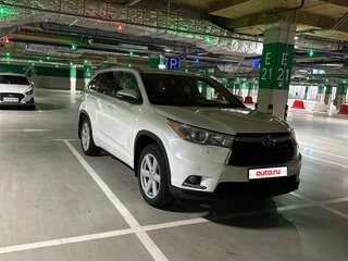 2014 Toyota Highlander III (XU50), белый, 2700000 рублей, вид 1