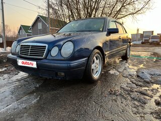 1996 Mercedes-Benz E-Класс 230 II (W210, S210), фиолетовый, 365000 рублей, вид 1