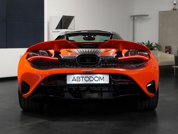 2026 McLaren 750S, оранжевый, 42900000 рублей - вид 12