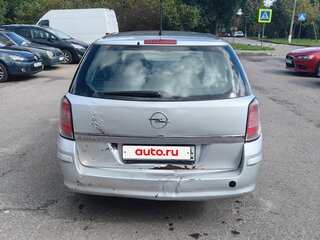 2013 Opel Astra H Рестайлинг, серебристый, 390000 рублей, вид 5