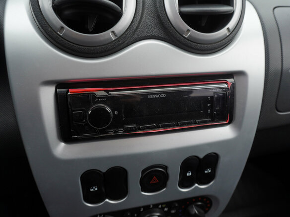2013 Renault Sandero Stepway I, красный - вид 12