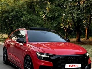 2019 Audi Q8 55 TFSI I (4M), красный, 6600000 рублей, вид 5