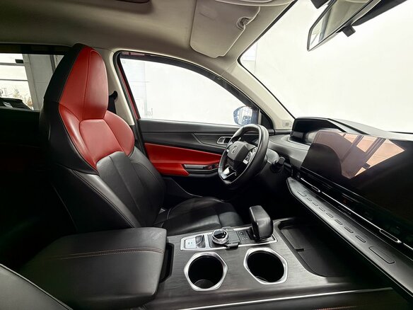 2023 Changan CS55 Plus II, красный, 1890000 рублей - вид 6