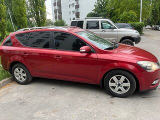 2011 Kia Ceed I Рестайлинг, красный, 750000 рублей, вид 2