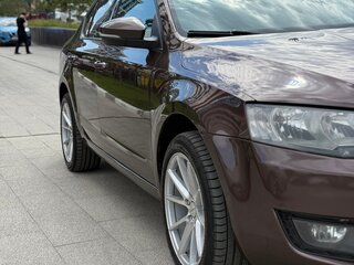2014 Skoda Octavia III (A7), коричневый, 980000 рублей, вид 3